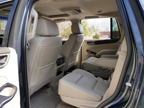 Used 2020 GMC Yukon Denali w/ Denali Ultimate Package image 31