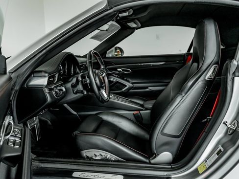 Used 2019 Porsche 911 Turbo S image 5