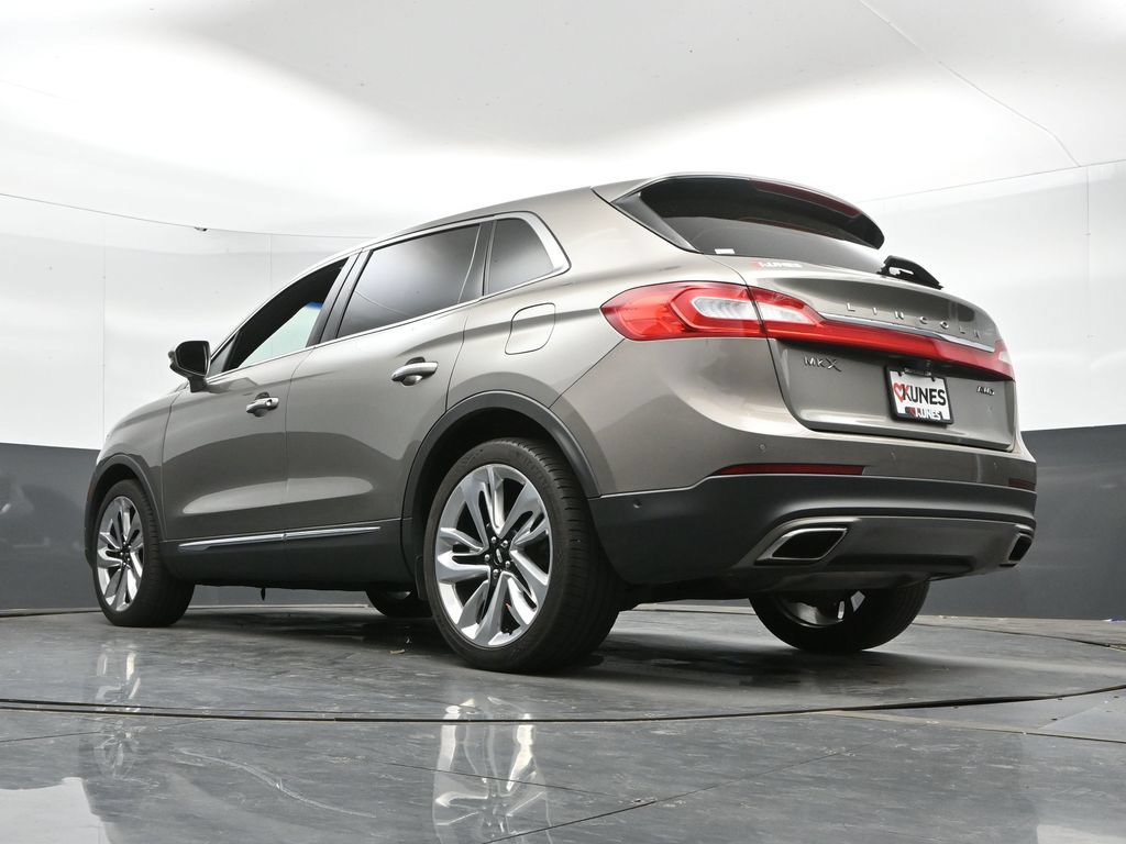Used 2016 Lincoln MKX Reserve w/ Luxury Package AWD/4WD image 39