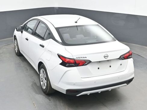 Used 2023 Nissan Versa S FWD image 23