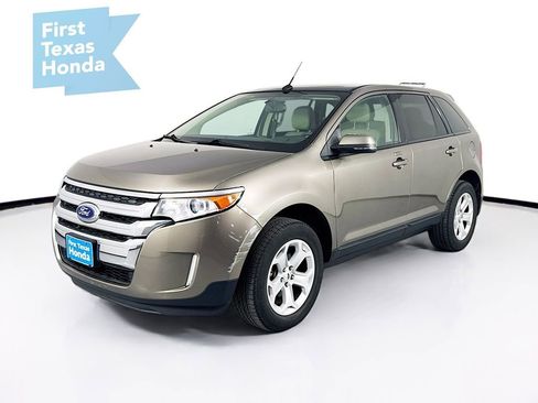 Used 2014 Ford Edge SEL w/ Equipment Group 205A image 3