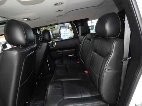 Used 2009 HUMMER H2 image 27