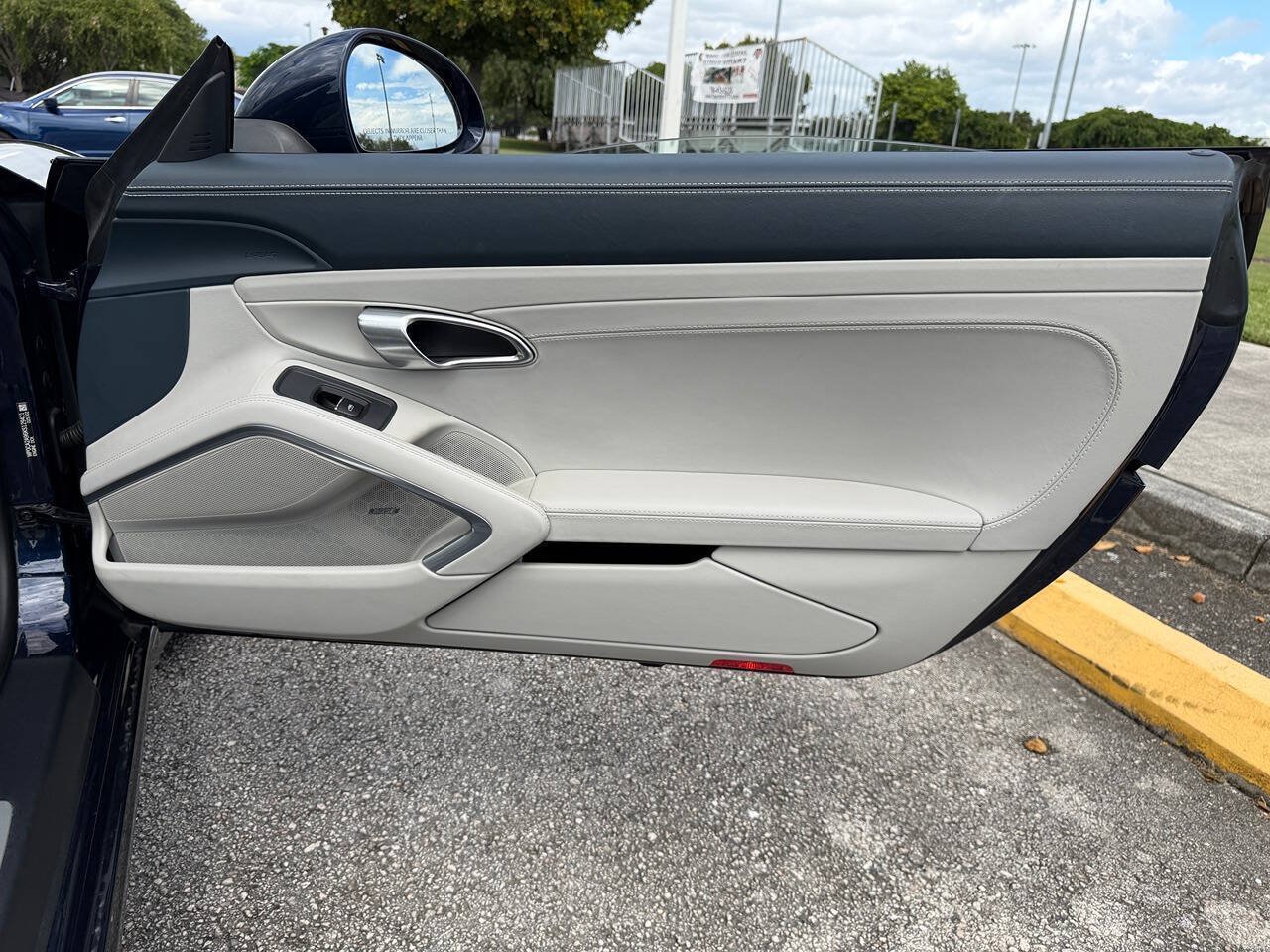 Used 2019 Porsche 911 Carrera RWD image 19