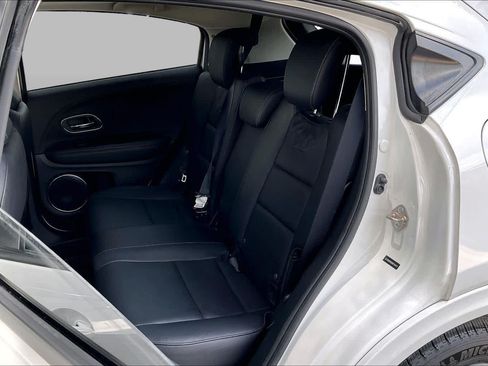 Used 2019 Honda HR-V Touring image 21