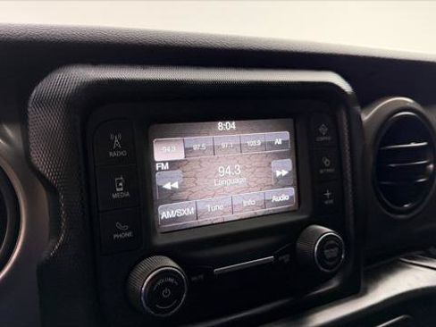Used 2018 Jeep Wrangler Unlimited Sport S AWD/4WD image 29