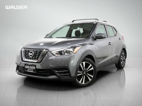 Used 2019 Nissan Kicks SV w/ Exterior Package FWD image 1
