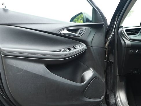 Used 2024 Buick Encore GX Sport Touring FWD image 21