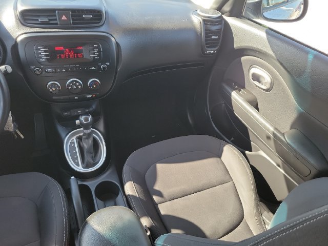 Used 2015 Kia Soul FWD image 14