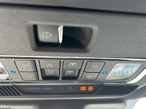 New 2026 Ford F350 Platinum w/ FX4 Off-Road Package image 38