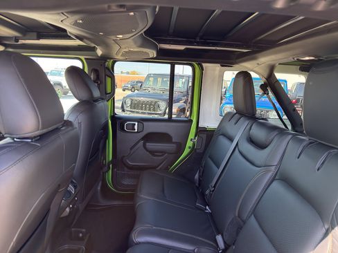 New 2026 Jeep Wrangler Willys AWD/4WD image 33