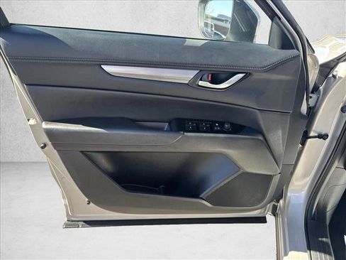 Used 2025 MAZDA CX-5 AWD 2.5 S w/ Select Package image 14