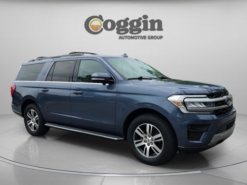 Used 2022 Ford Expedition Max XLT AWD/4WD image 6
