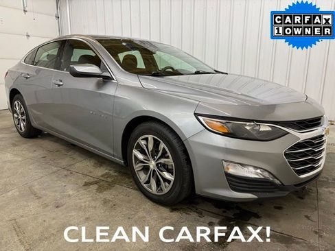 Used 2024 Chevrolet Malibu LT image 1