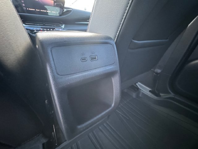 Used 2025 Buick Envista Preferred FWD image 30