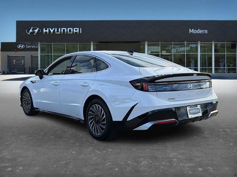 Certified 2025 Hyundai Sonata SEL image 4