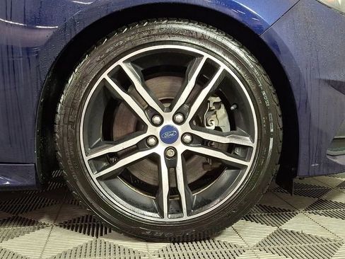 Used 2016 Ford Focus ST w/ Equipment Group 401A image 11