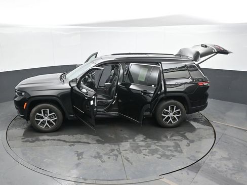 Used 2024 Jeep Grand Cherokee L Limited w/ Luxury Tech Group II image 56