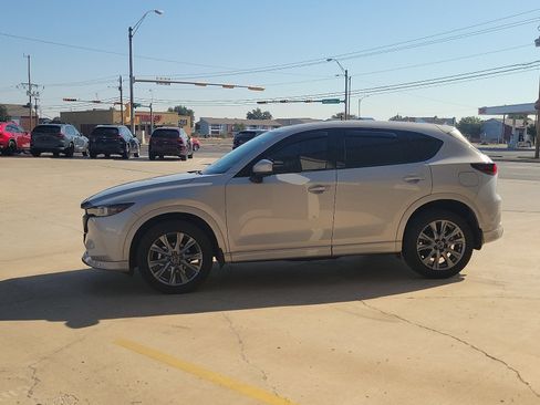 Used 2024 MAZDA CX-5 AWD 2.5 S w/ Premium Plus Pkg image 3