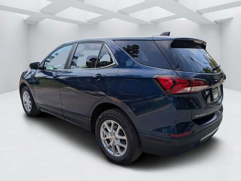 Used 2022 Chevrolet Equinox LT w/ Driver Convenience Package AWD/4WD image 5