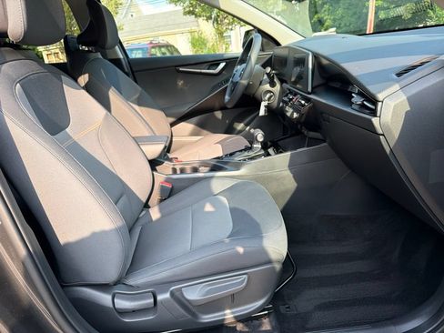 Certified 2023 Kia Niro LX FWD image 28