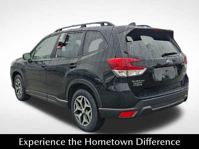 Used 2024 Subaru Forester Premium AWD/4WD image 4