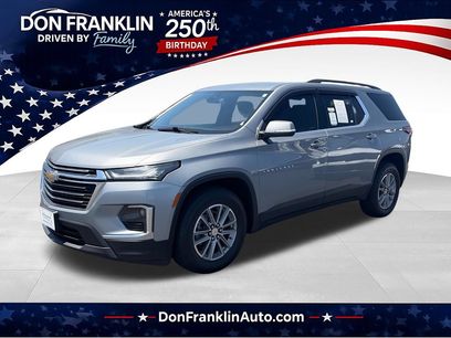 Used 2023 Chevrolet Traverse LT