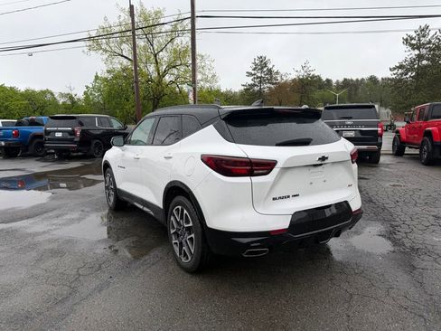 Used 2023 Chevrolet Blazer RS w/ Driver Confidence II Package AWD/4WD image 5
