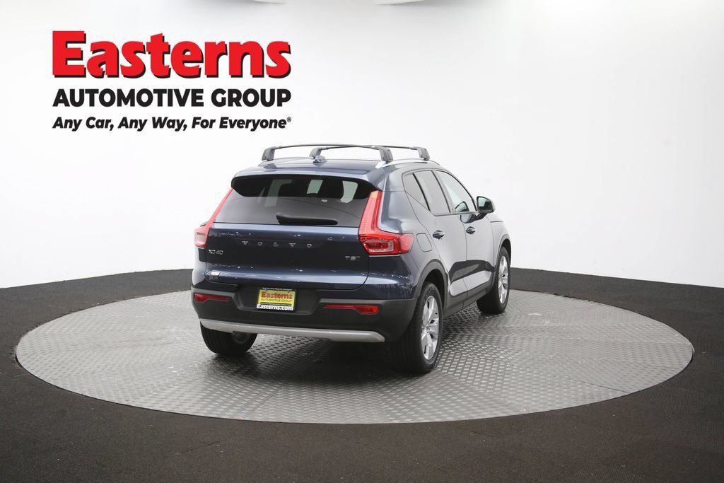 Used 2021 Volvo XC40 T5 Momentum AWD/4WD image 42