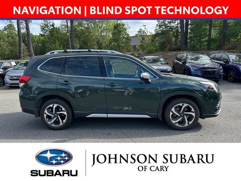 Used 2022 Subaru Forester Touring w/ Popular Package #2 AWD/4WD image 3