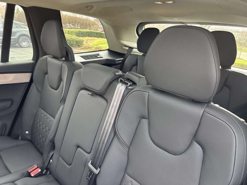 Used 2026 Volvo XC90 B6 Plus w/ Protection Package Premier AWD/4WD image 26