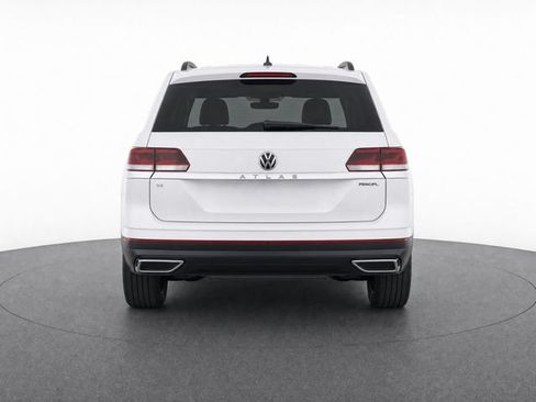 Used 2023 Volkswagen Atlas SE FWD image 3