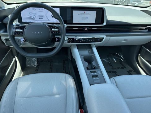Used 2025 Hyundai Ioniq 6 SEL image 10