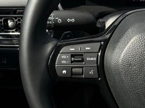 Used 2025 Honda Civic Sport image 19