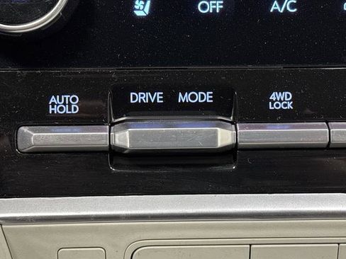 Used 2024 Hyundai Santa Fe Calligraphy image 25