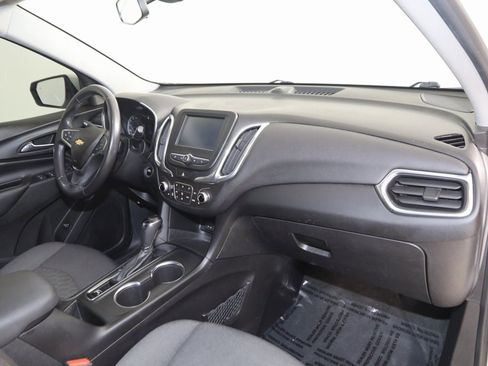 Used 2018 Chevrolet Equinox LT image 38