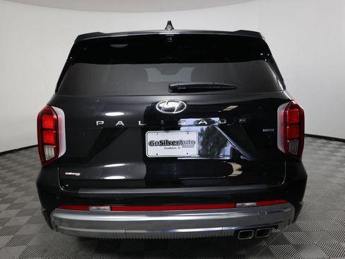 Used 2024 Hyundai Palisade Calligraphy AWD/4WD image 3