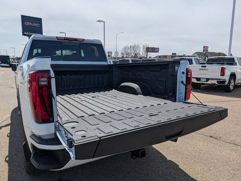 New 2026 GMC Sierra 3500 Denali Ultimate AWD/4WD image 13