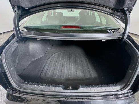 Used 2025 Kia K4 LXS image 30