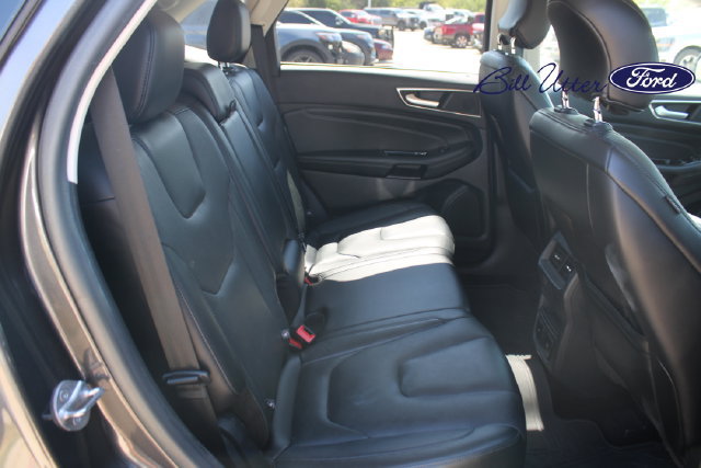 Used 2016 Ford Edge Titanium w/ Equipment Group 301A AWD/4WD image 13