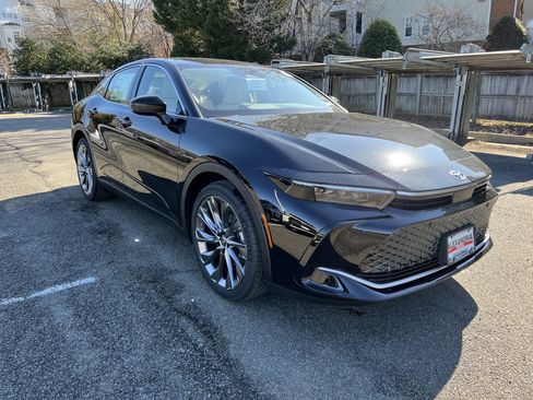 New 2026 Toyota Crown Limited image 3