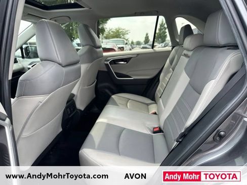 Used 2022 Toyota RAV4 XLE Premium FWD image 11