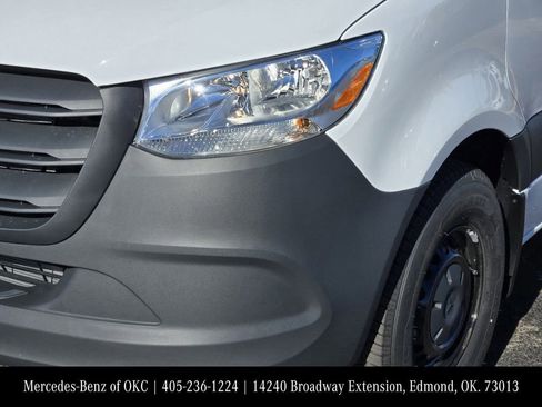New 2025 Mercedes-Benz Sprinter 2500 image 7