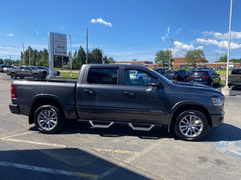 Used 2022 RAM 1500 Laramie w/ Sport Appearance Package AWD/4WD image 6