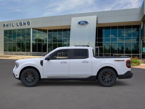 Used 2026 Ford Maverick Tremor AWD/4WD image 3