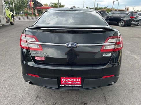 Used 2017 Ford Taurus SHO w/ Sho Performance Package image 4