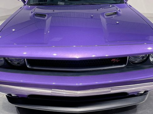 Used 2013 Dodge Challenger R/T RWD image 22