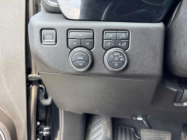 Used 2025 Chevrolet Silverado 2500 LT w/ Safety Package AWD/4WD image 24