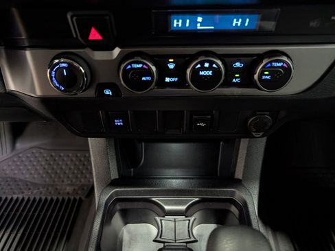 Used 2023 Toyota Tacoma SR image 21