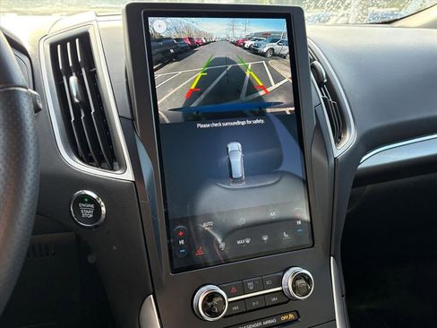 Used 2024 Ford Edge ST-Line image 9