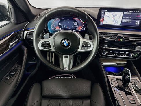 Used 2021 BMW 530i xDrive w/ M Sport Package AWD/4WD image 24